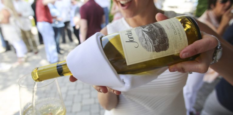 2012 Jordan Chardonnay poured into a glass