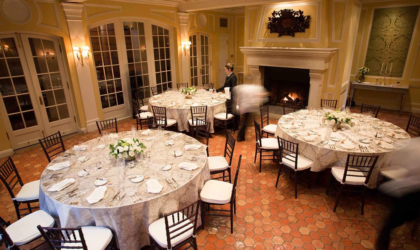 Jordan Winery dining room before remodel