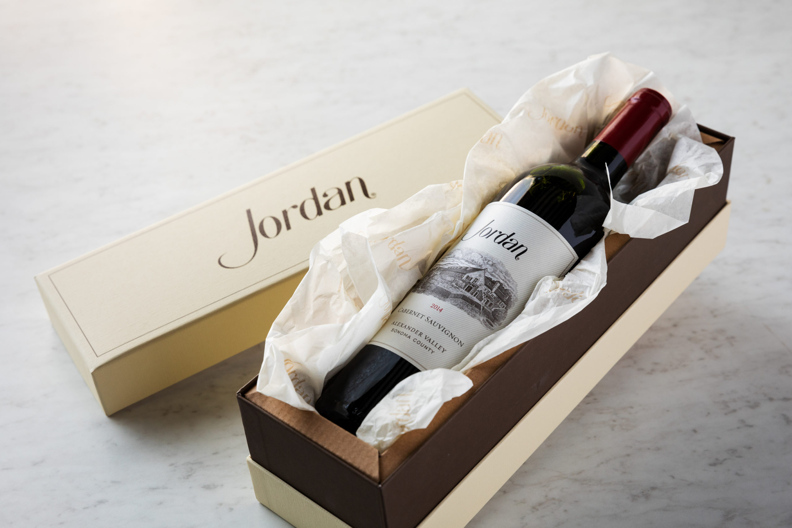 Gift set with Jordan Cabernet Sauvignon in box